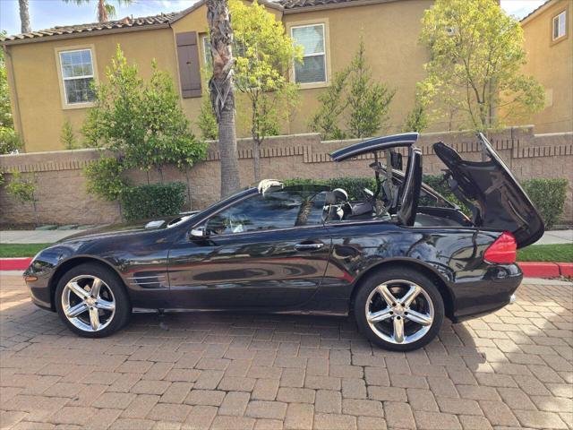 used 2006 Mercedes-Benz SL-Class car, priced at $12,995