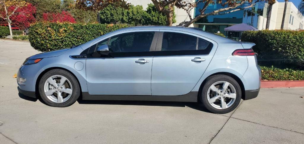 used 2013 Chevrolet Volt car, priced at $6,995