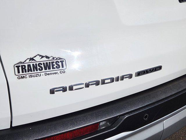 used 2025 GMC Acadia car, priced at $39,323