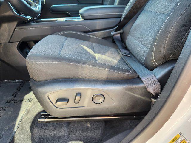 used 2025 GMC Acadia car, priced at $40,998
