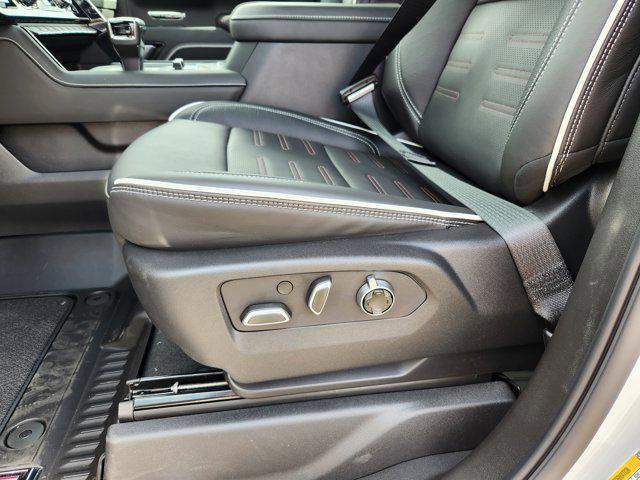 new 2025 GMC Sierra 1500 car, priced at $74,035