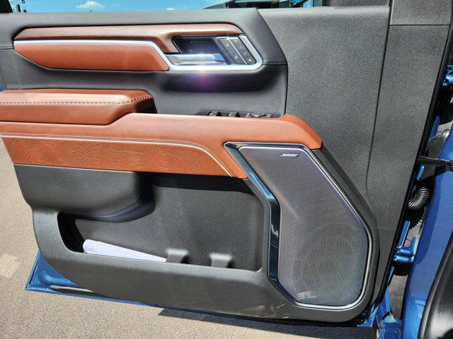 new 2025 GMC Sierra 2500 car, priced at $94,815