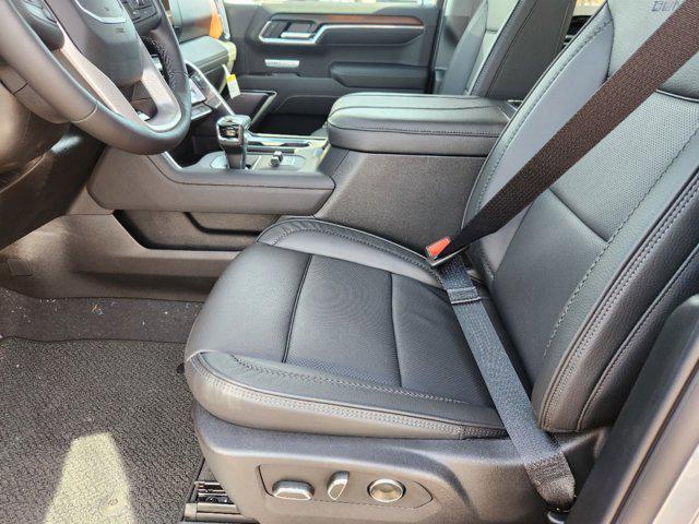 new 2025 GMC Sierra 1500 car, priced at $75,370