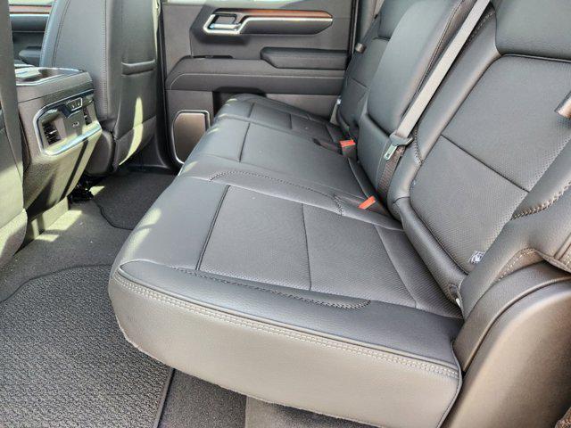 new 2025 GMC Sierra 1500 car, priced at $75,370