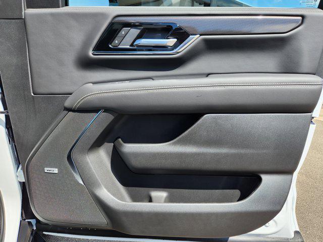 new 2025 GMC Yukon XL car, priced at $83,395