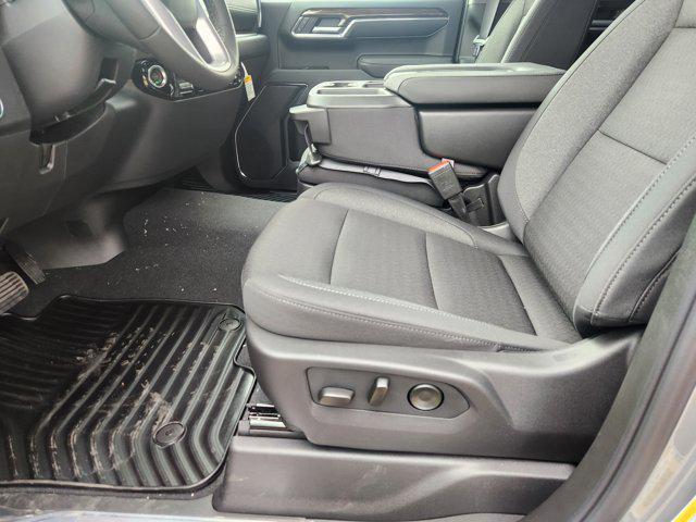 new 2026 GMC Sierra 1500 car, priced at $47,085