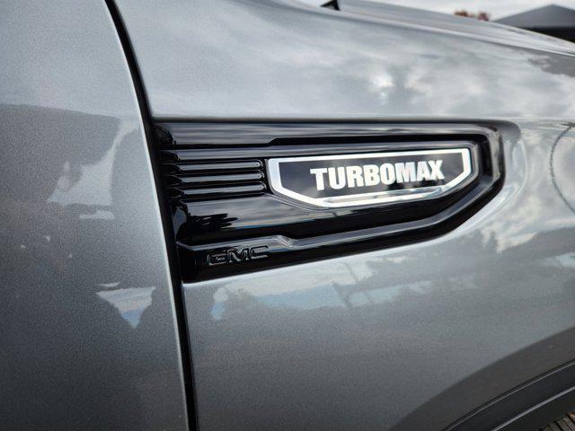 new 2026 GMC Sierra 1500 car, priced at $47,085