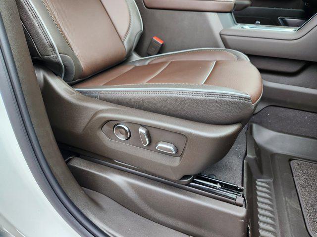 new 2025 GMC Sierra 2500 car, priced at $75,580