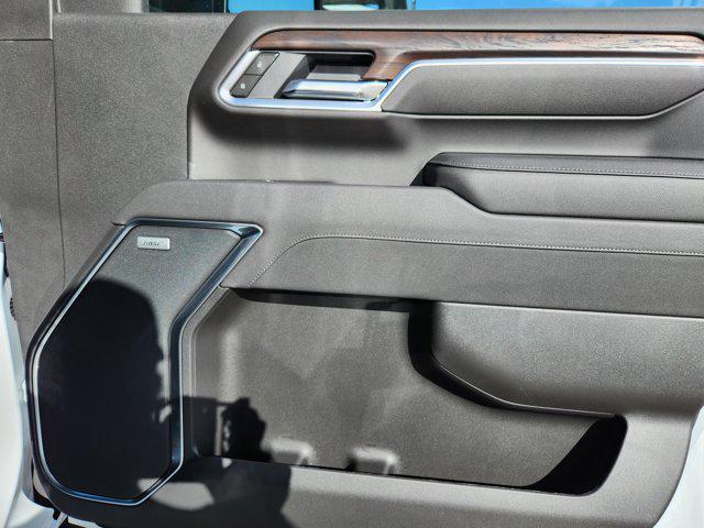 new 2025 GMC Sierra 2500 car, priced at $79,840
