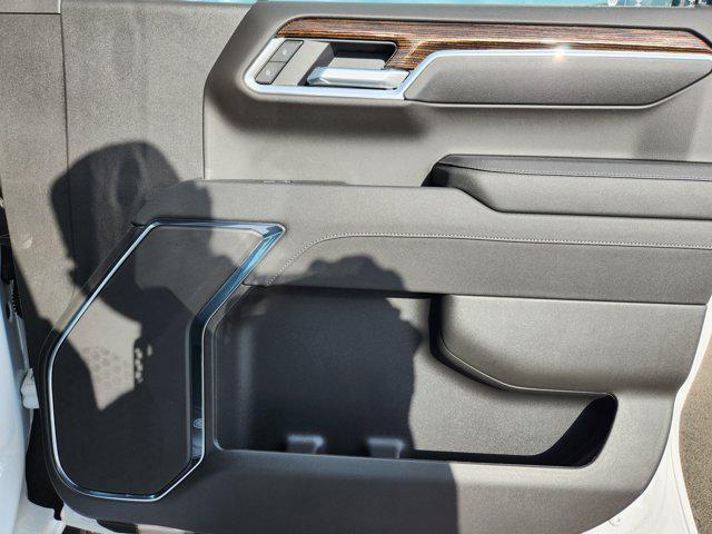 new 2025 GMC Sierra 1500 car, priced at $56,594