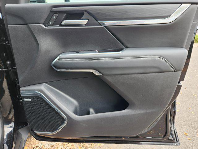 used 2025 GMC Acadia car, priced at $38,985