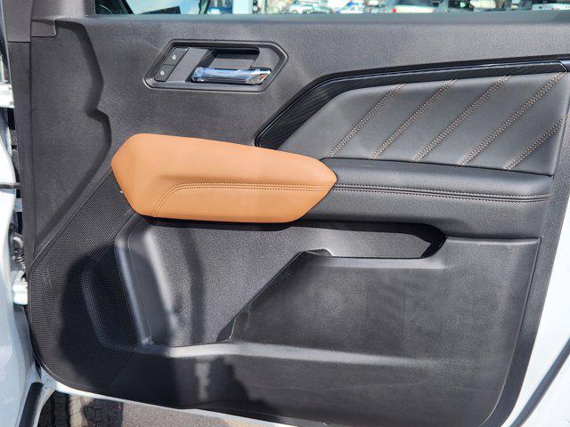 new 2025 GMC Canyon car, priced at $52,060