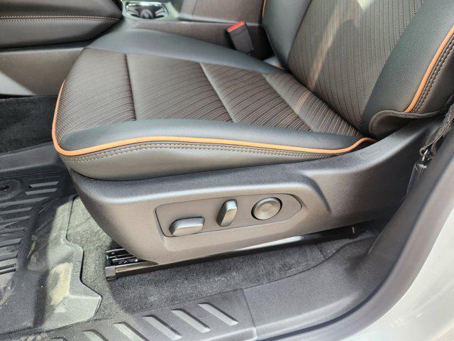 new 2025 GMC Canyon car, priced at $52,060