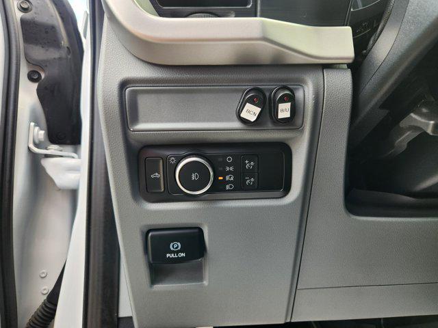 used 2021 Ford F-150 car, priced at $38,135