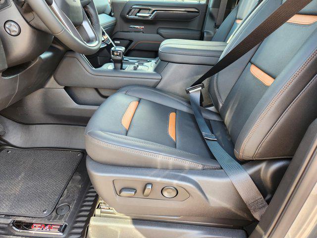 new 2025 GMC Sierra 1500 car, priced at $64,625