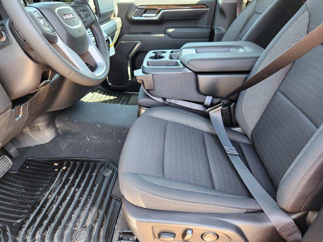 new 2025 GMC Sierra 1500 car, priced at $58,585
