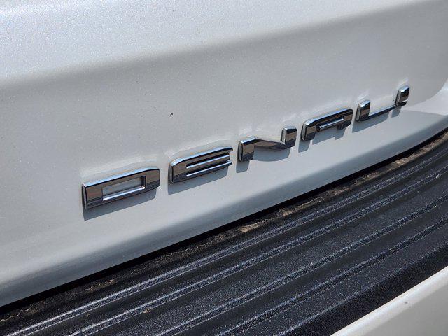 used 2024 GMC Yukon XL car, priced at $80,405