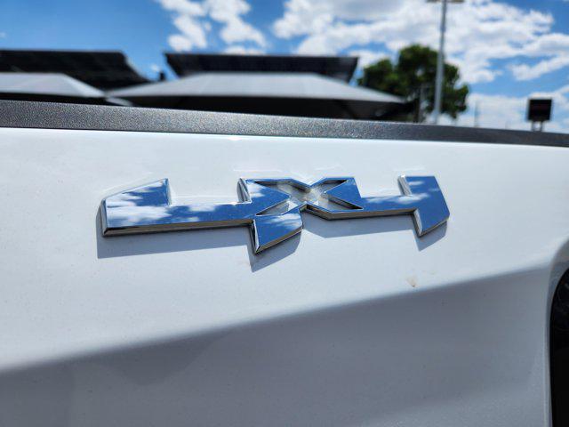 new 2025 GMC Sierra 1500 car, priced at $38,419