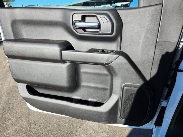 new 2025 GMC Sierra 1500 car, priced at $42,725