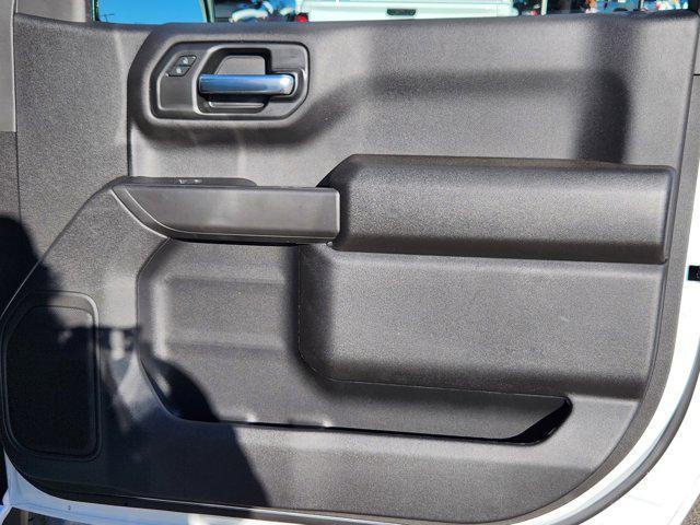 new 2025 GMC Sierra 1500 car, priced at $42,725