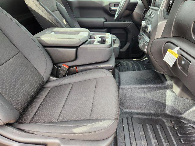 new 2025 GMC Sierra 1500 car, priced at $42,725