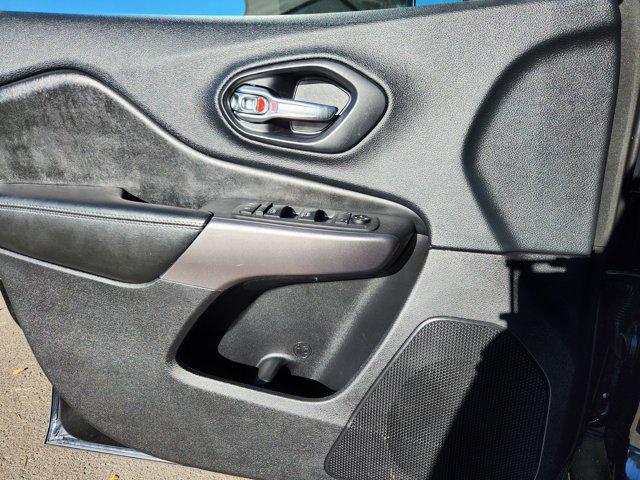 used 2019 Jeep Cherokee car, priced at $13,892