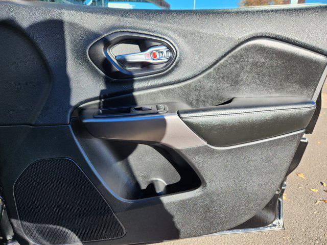 used 2019 Jeep Cherokee car, priced at $13,892