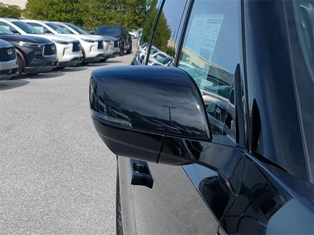 new 2025 INFINITI QX80 car, priced at $112,590