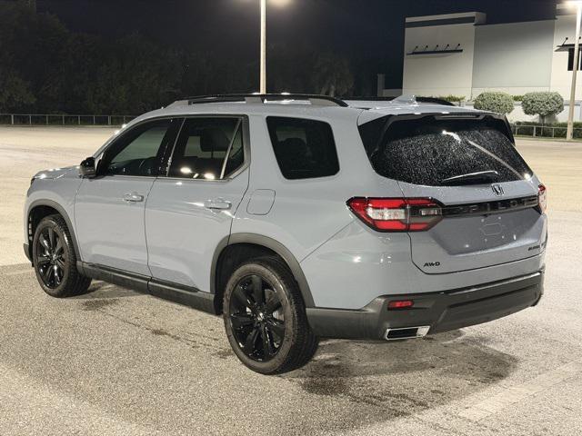 used 2025 Honda Pilot car, priced at $49,888