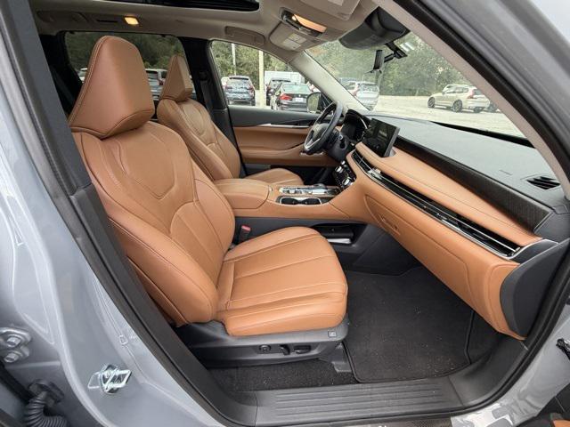 used 2025 INFINITI QX60 car, priced at $49,700