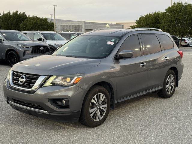 used 2018 Nissan Pathfinder car, priced at $17,508