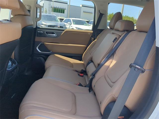 new 2025 INFINITI QX80 car, priced at $93,000