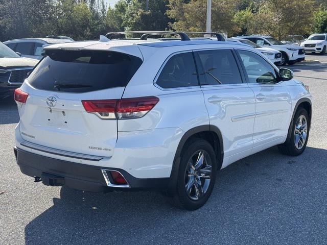 used 2017 Toyota Highlander car, priced at $25,333