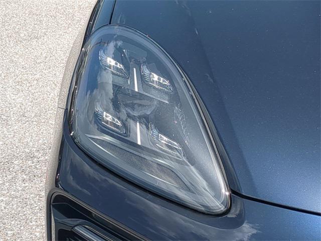used 2022 Porsche Cayenne car, priced at $89,678