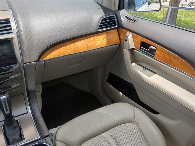 used 2013 Lincoln MKX car, priced at $10,999