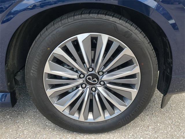 used 2025 INFINITI QX80 car, priced at $76,115