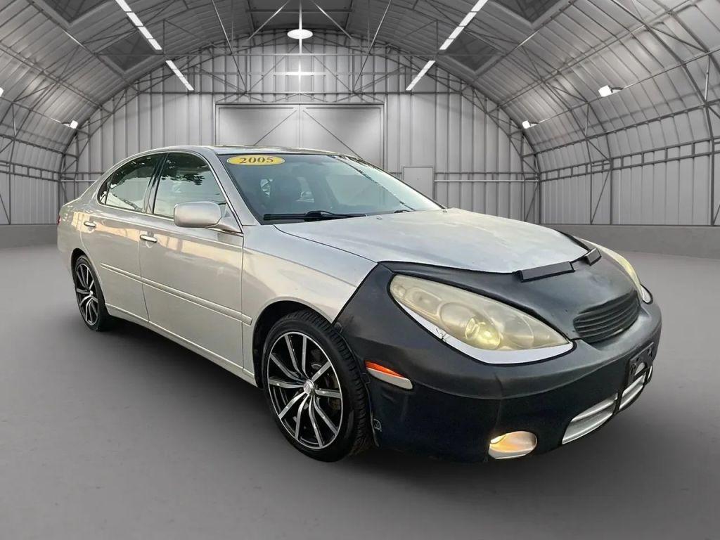used 2005 Lexus ES 330 car, priced at $3,500