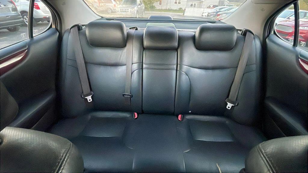 used 2005 Lexus ES 330 car, priced at $3,500