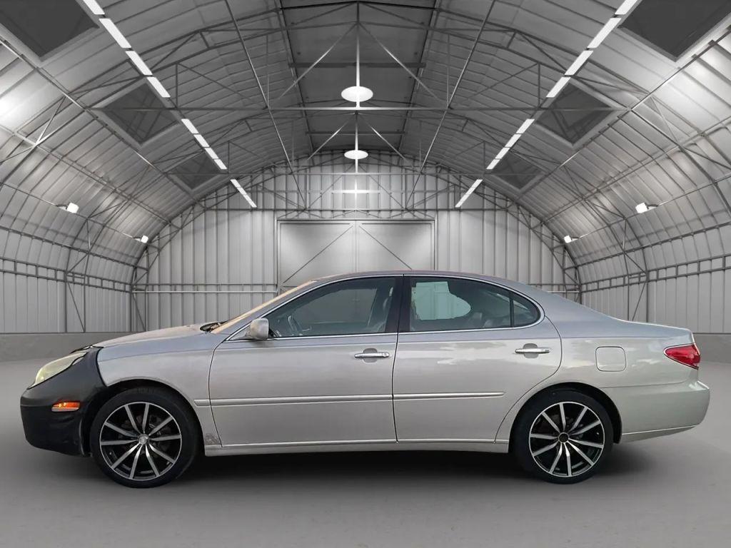 used 2005 Lexus ES 330 car, priced at $3,500
