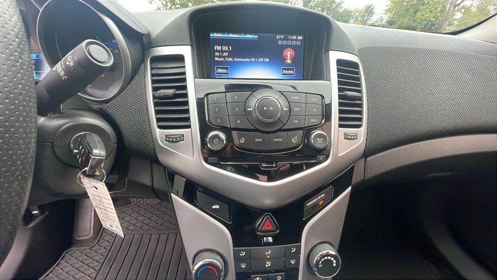 used 2016 Chevrolet Cruze Limited car, priced at $10,450