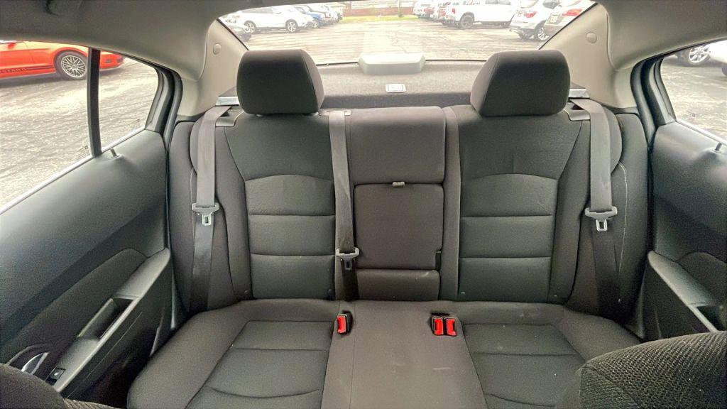 used 2016 Chevrolet Cruze Limited car, priced at $10,450