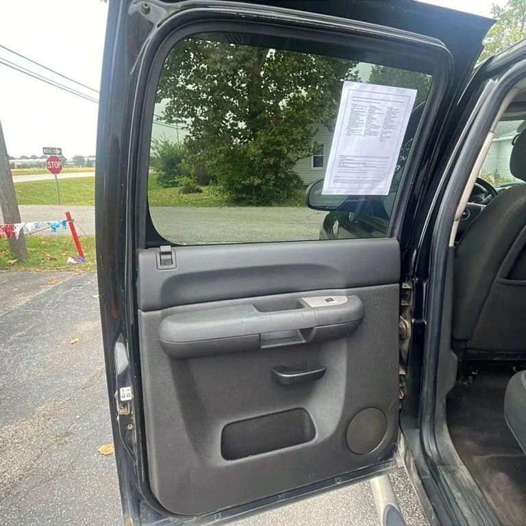 used 2010 GMC Sierra 1500 car, priced at $9,995
