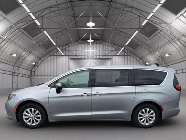 used 2017 Chrysler Pacifica car, priced at $11,750