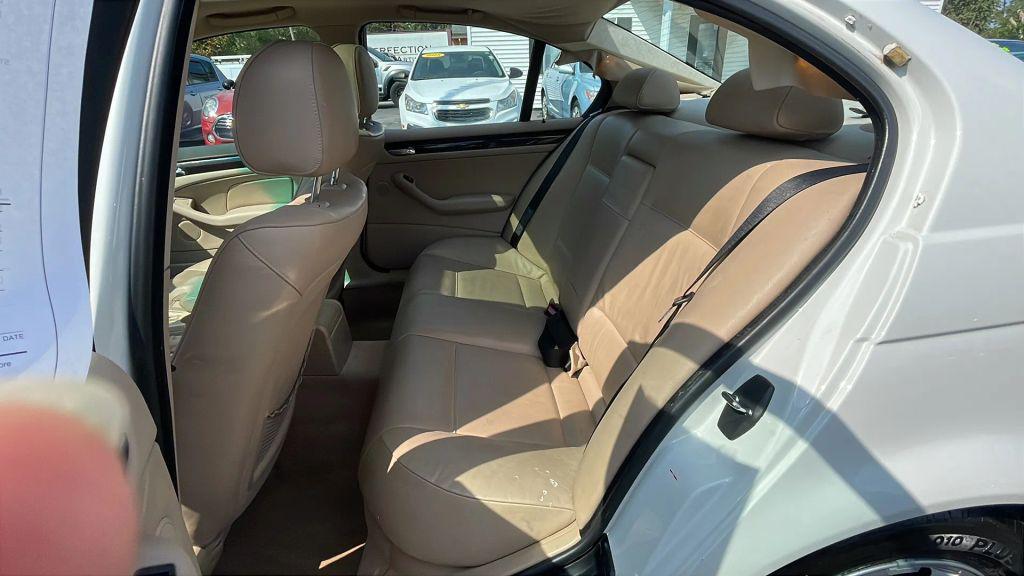 used 2002 BMW 325 car, priced at $3,750