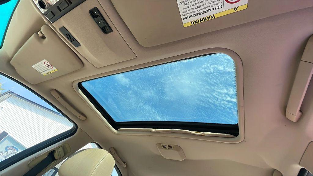 used 2002 BMW 325 car, priced at $3,750