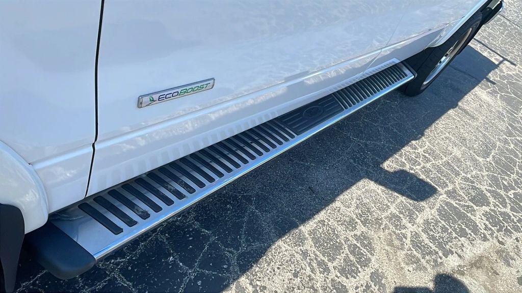 used 2011 Ford F-150 car, priced at $5,900