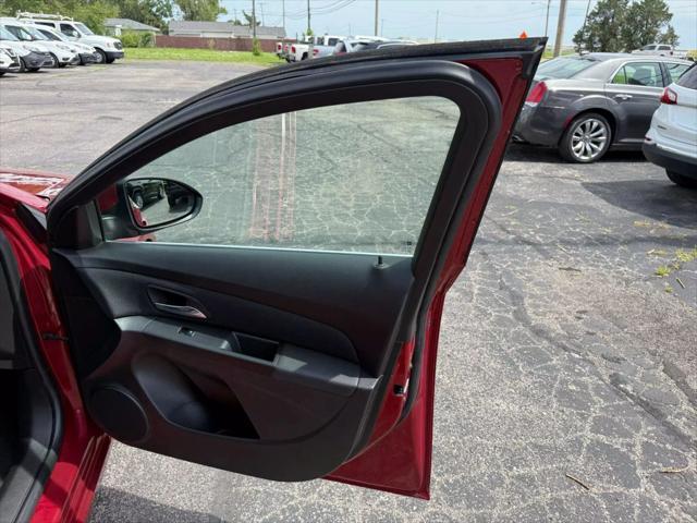 used 2014 Chevrolet Cruze car, priced at $6,450