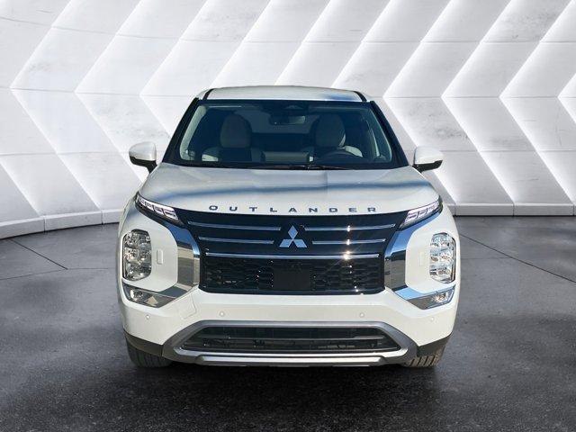 new 2025 Mitsubishi Outlander car, priced at $38,625