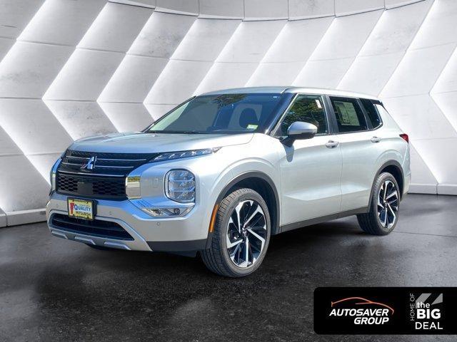 used 2024 Mitsubishi Outlander car, priced at $25,900