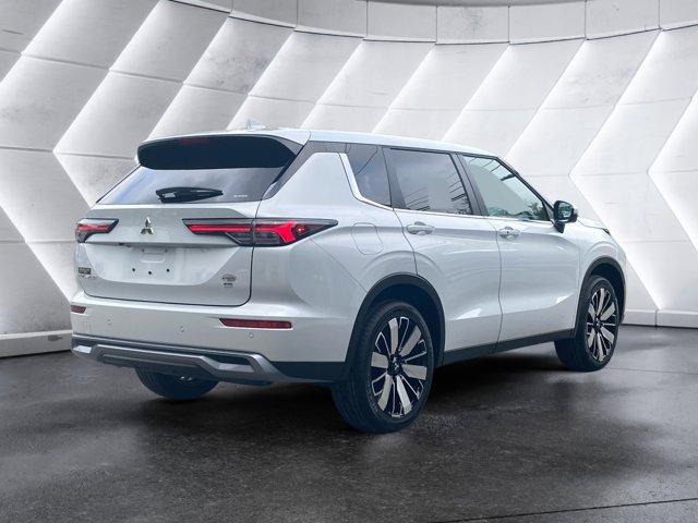 new 2025 Mitsubishi Outlander car, priced at $37,730